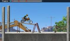 Crazy Moto Construction Yard  gameplay screenshot
